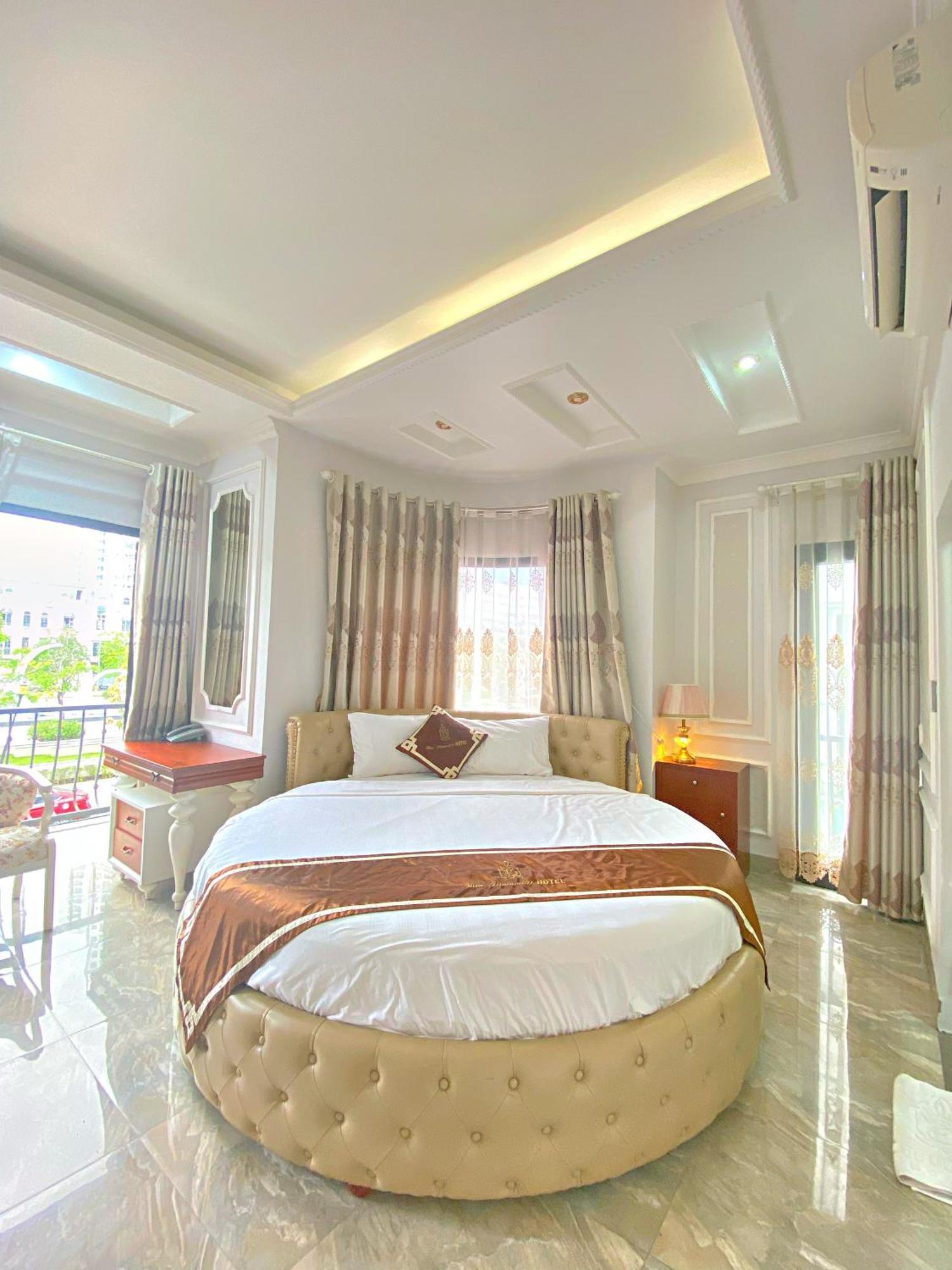 Blue Diamond Hotel Ha Long Exterior photo